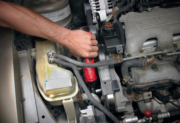 Milwaukee 2457-20 M12 Cordless 3/8" Sub-Compact 35 ft-Lbs 250 RPM Ratchet w/ Variable Speed Trigger - Image 4